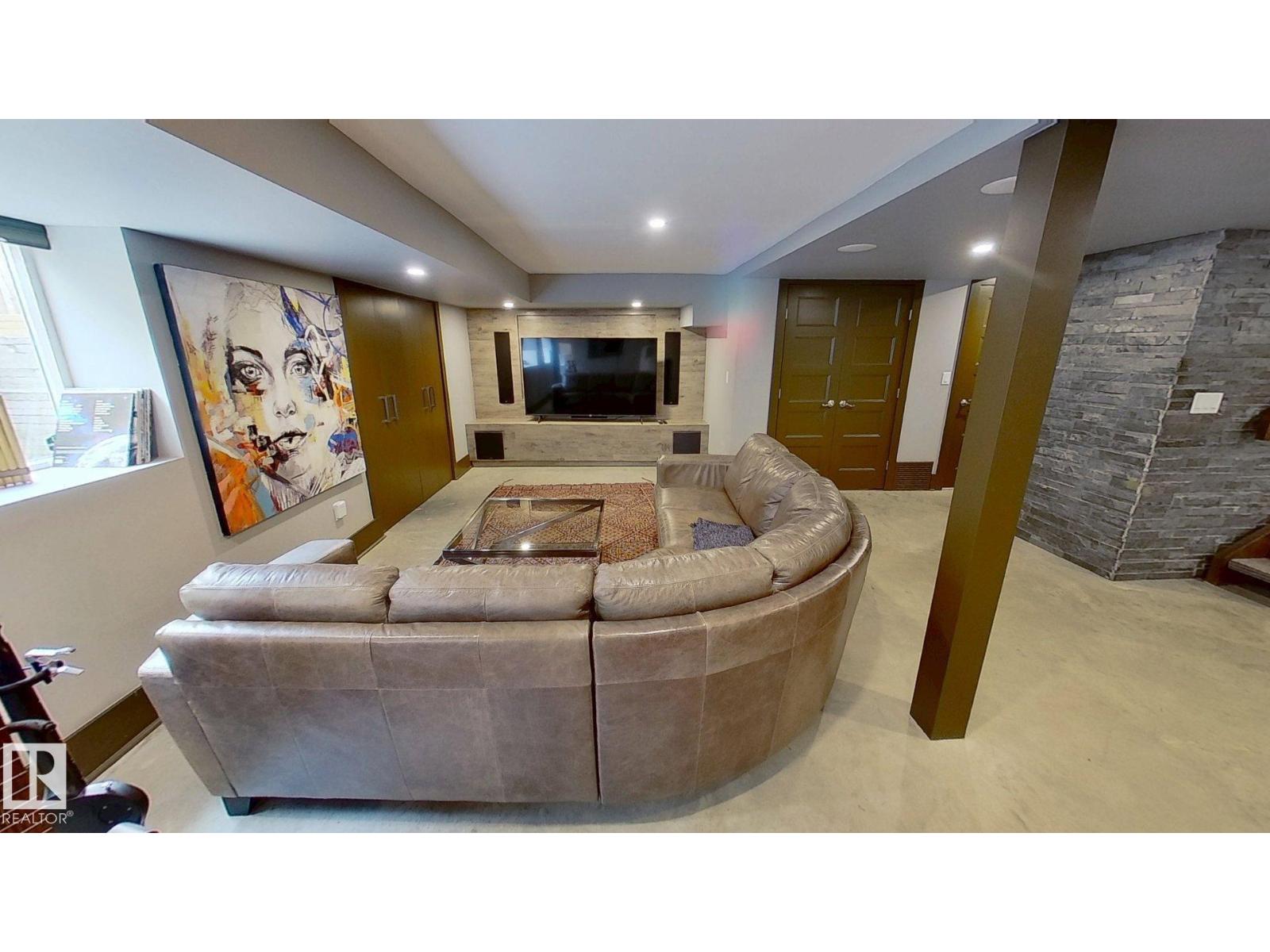 11313 127 ST NW - 27