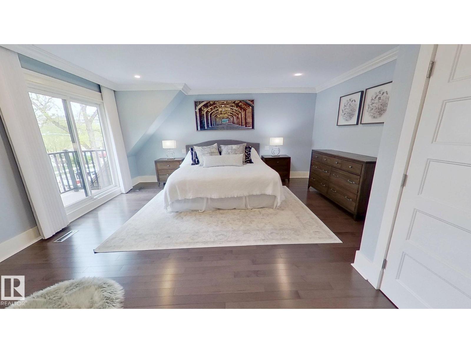11313 127 ST NW - 14