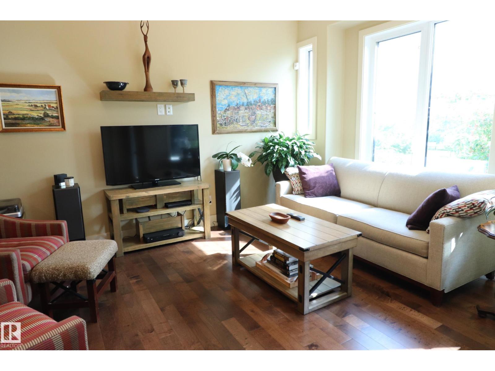 7492 MAY CM NW - photo 3
