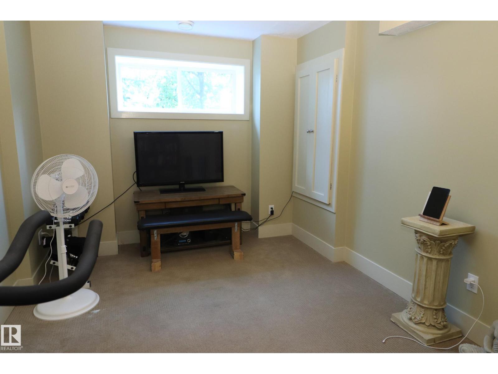 7492 MAY CM NW — photo 25