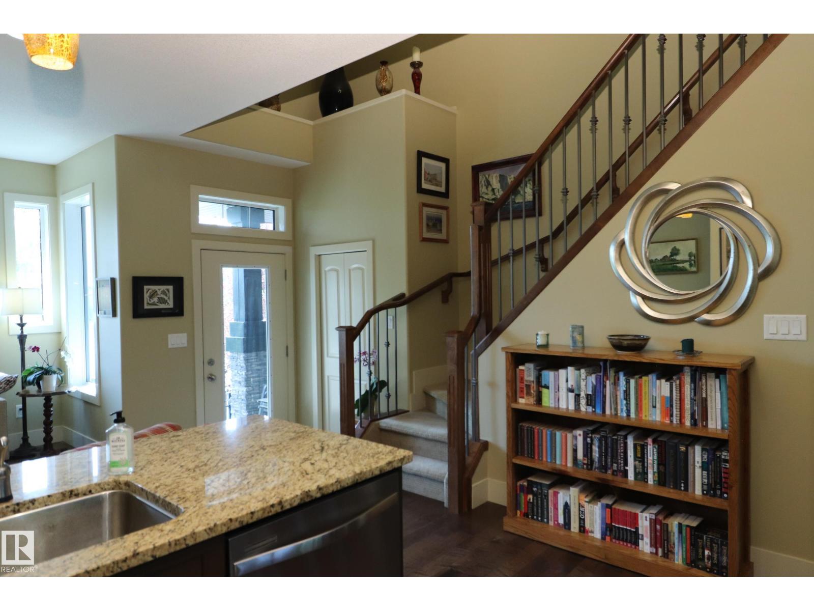 7492 MAY CM NW — photo 10