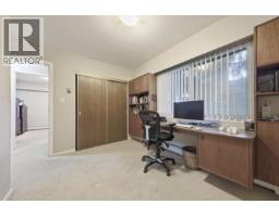 2270 Dawes Hill Road, Coquitlam, BC V3K1N3 Photo 18