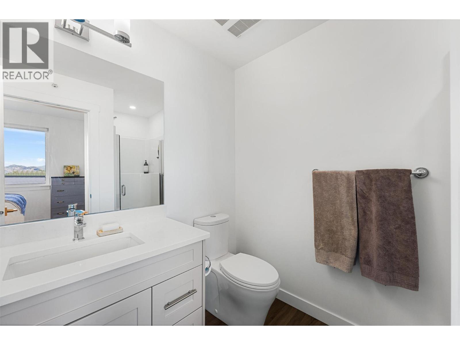 #103 3630 Mission Springs Drive - 22