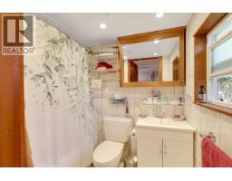 11428 207 Street, Maple Ridge, BC V2X1W8 Photo 8