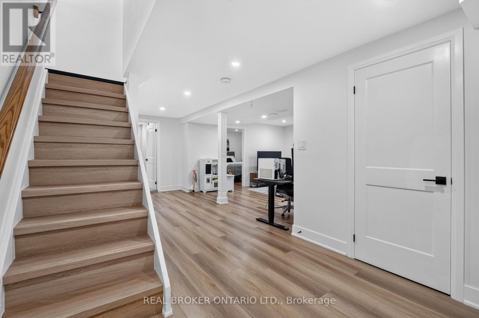 1491 EVENSIDE CRESCENT - Image 30