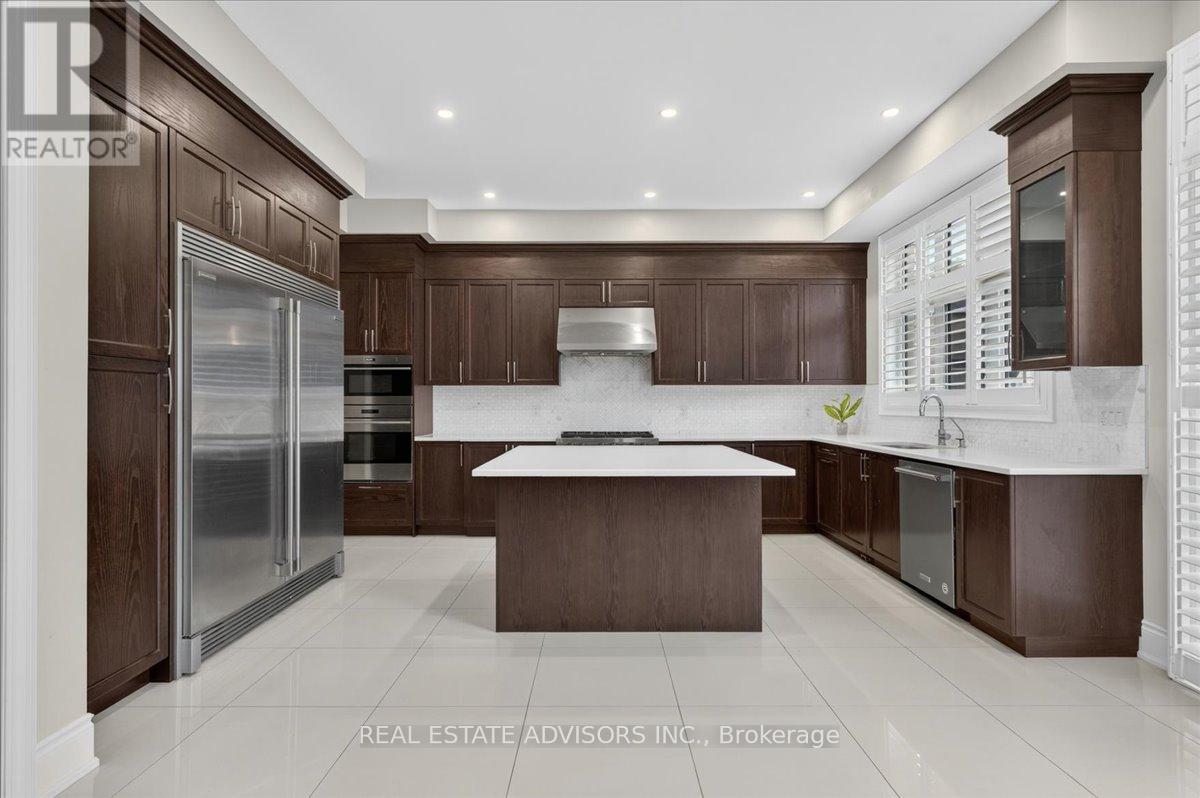 52 DAISY MEADOW CRESCENT - 13