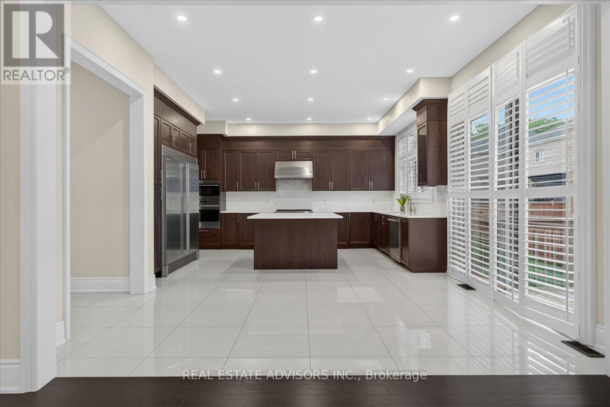 52 DAISY MEADOW CRESCENT - 16