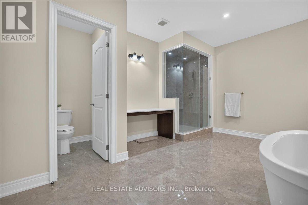 52 DAISY MEADOW CRESCENT - 23