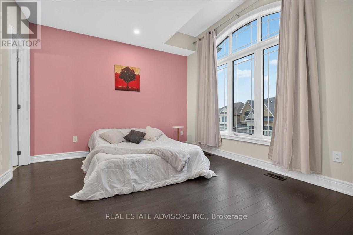 52 DAISY MEADOW CRESCENT - 26