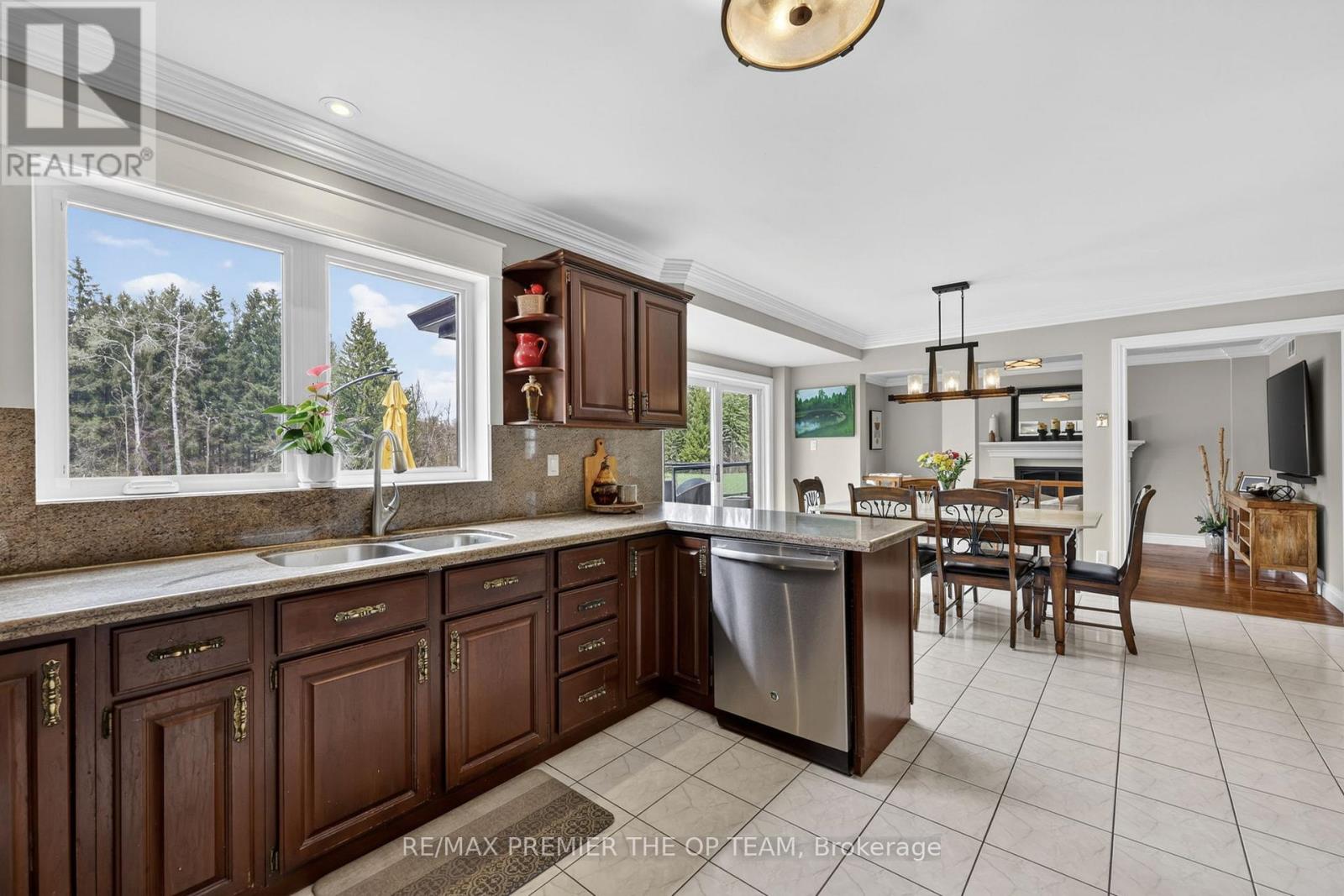 344207 15TH SIDE ROAD - 13