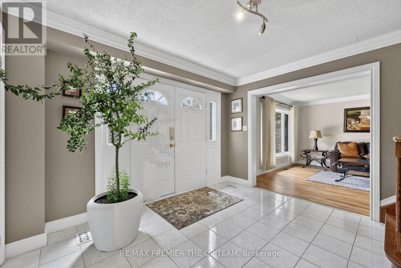 344207 15TH SIDE ROAD - 4