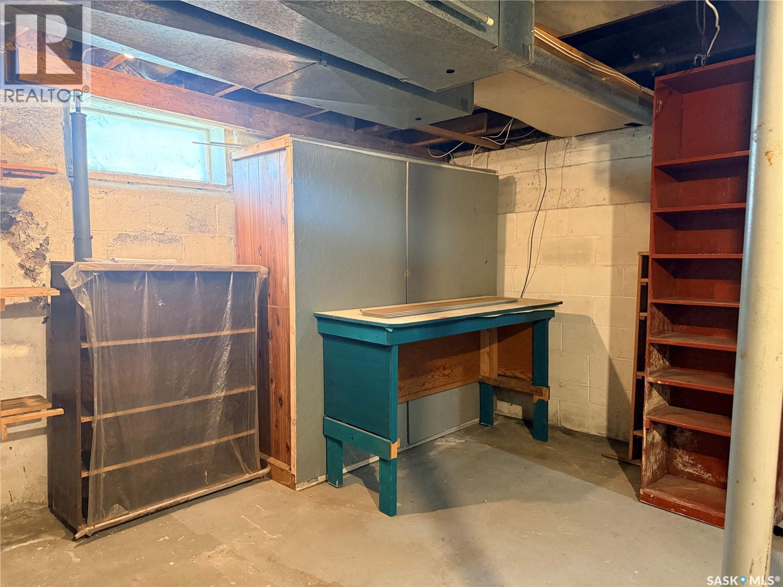 119 Home STREET W — photo 19