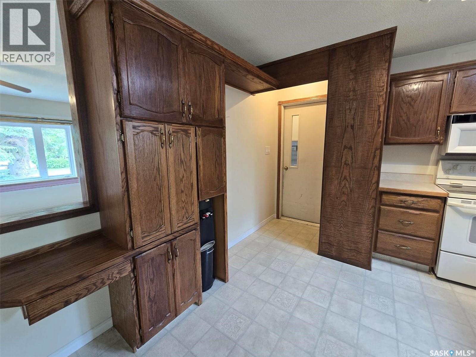 1118 Bell STREET - 28
