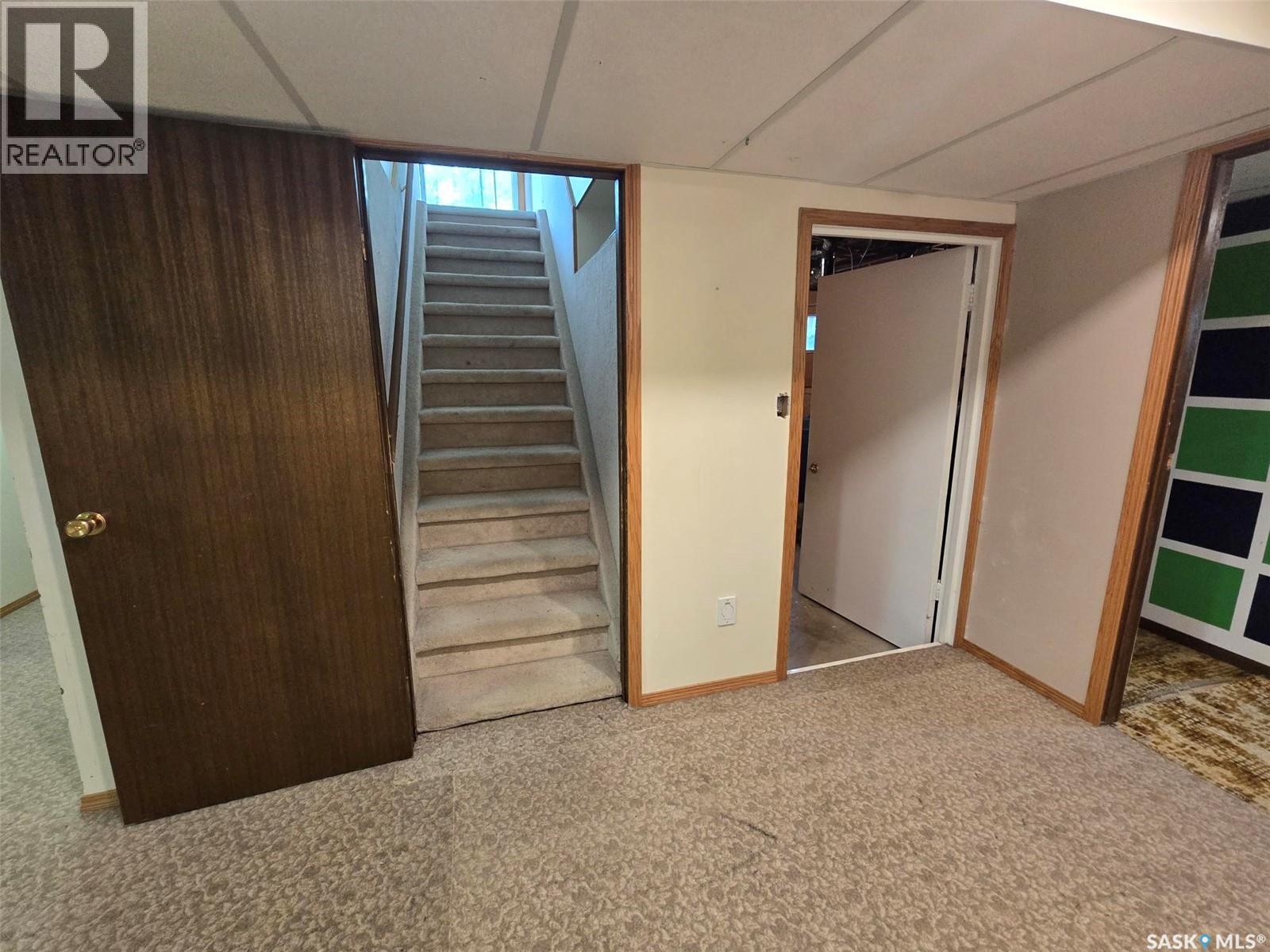 1118 Bell STREET - 48