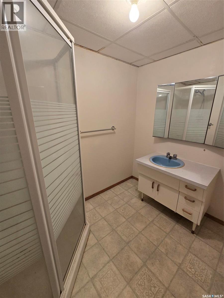 1118 Bell STREET - 52
