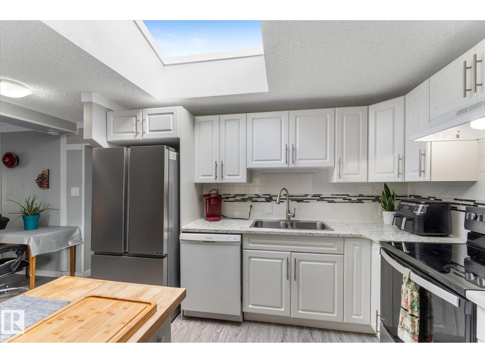 #9 305 CALAHOO RD - 10