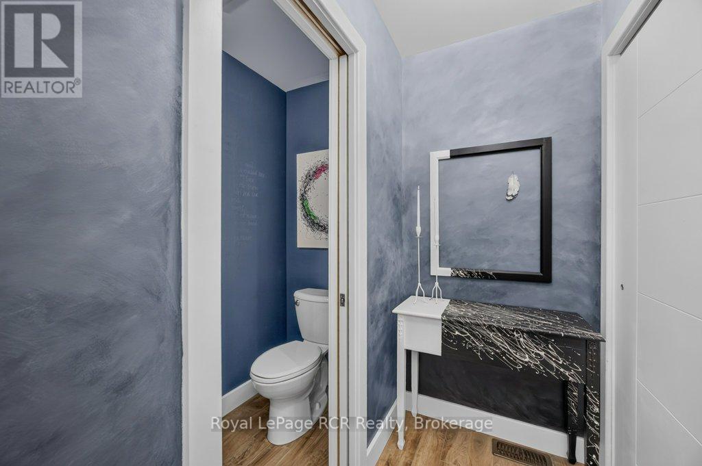 137 383 MCNABB STREET - 21