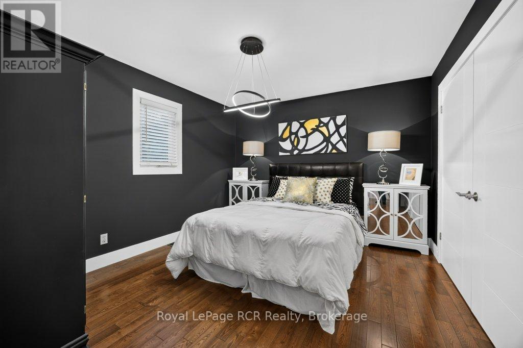 137 383 MCNABB STREET - 29