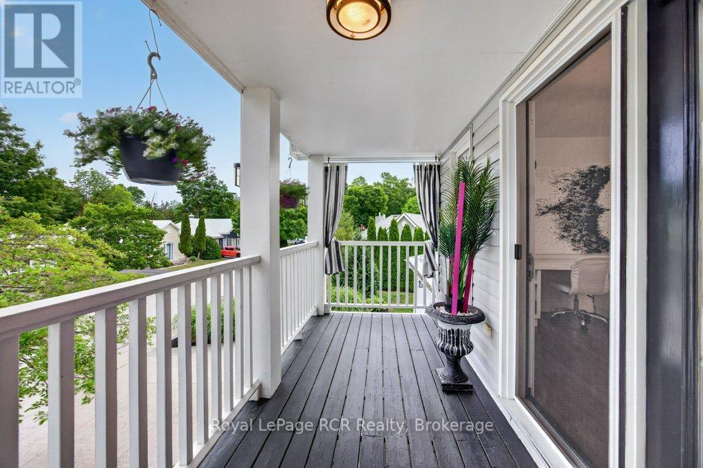 137 383 MCNABB STREET - 36