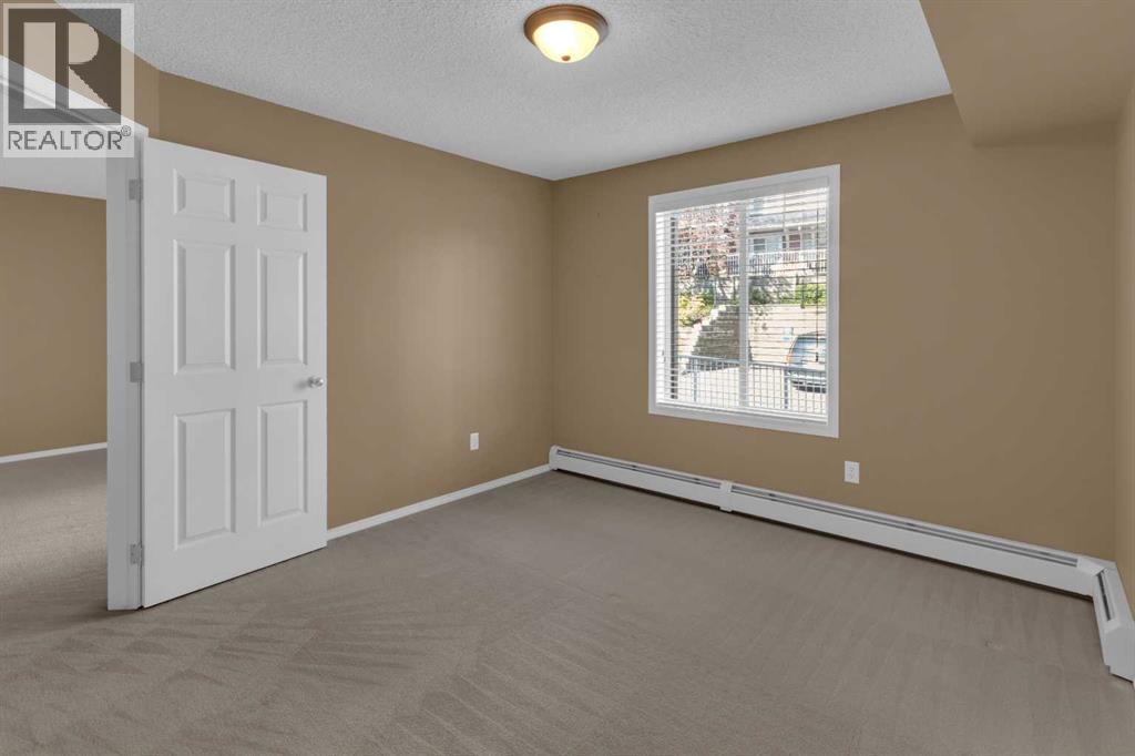 #6213 70 Panamount Drive NW - 18