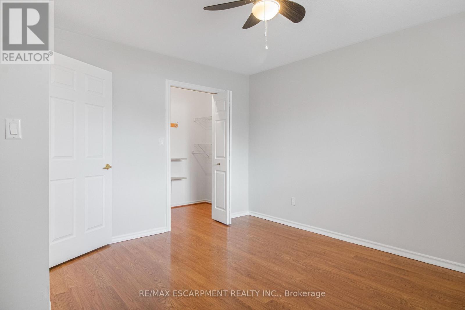 #19 229 LYNDEN ROAD - 26