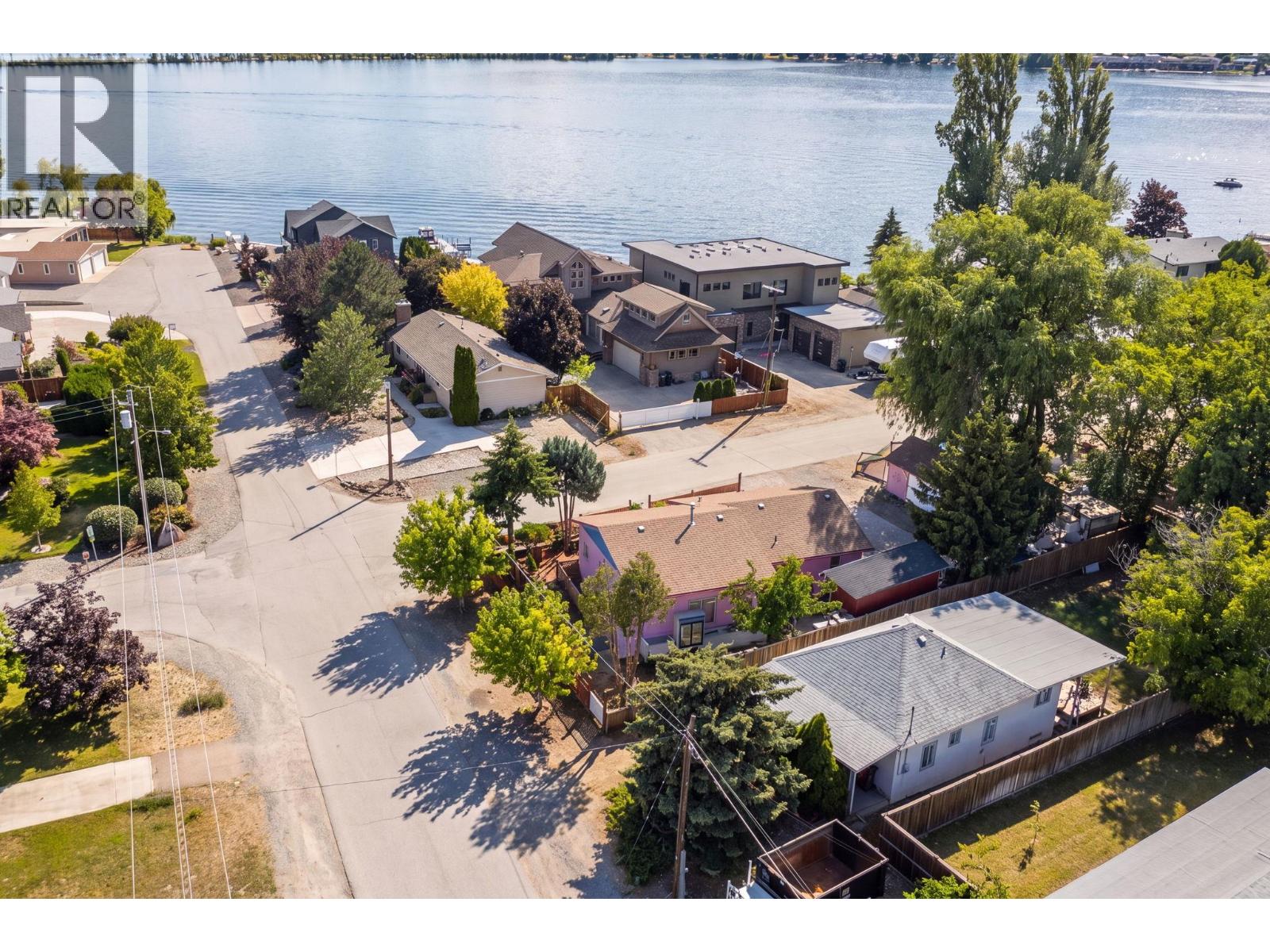 6002 COTTONWOOD Drive - 1