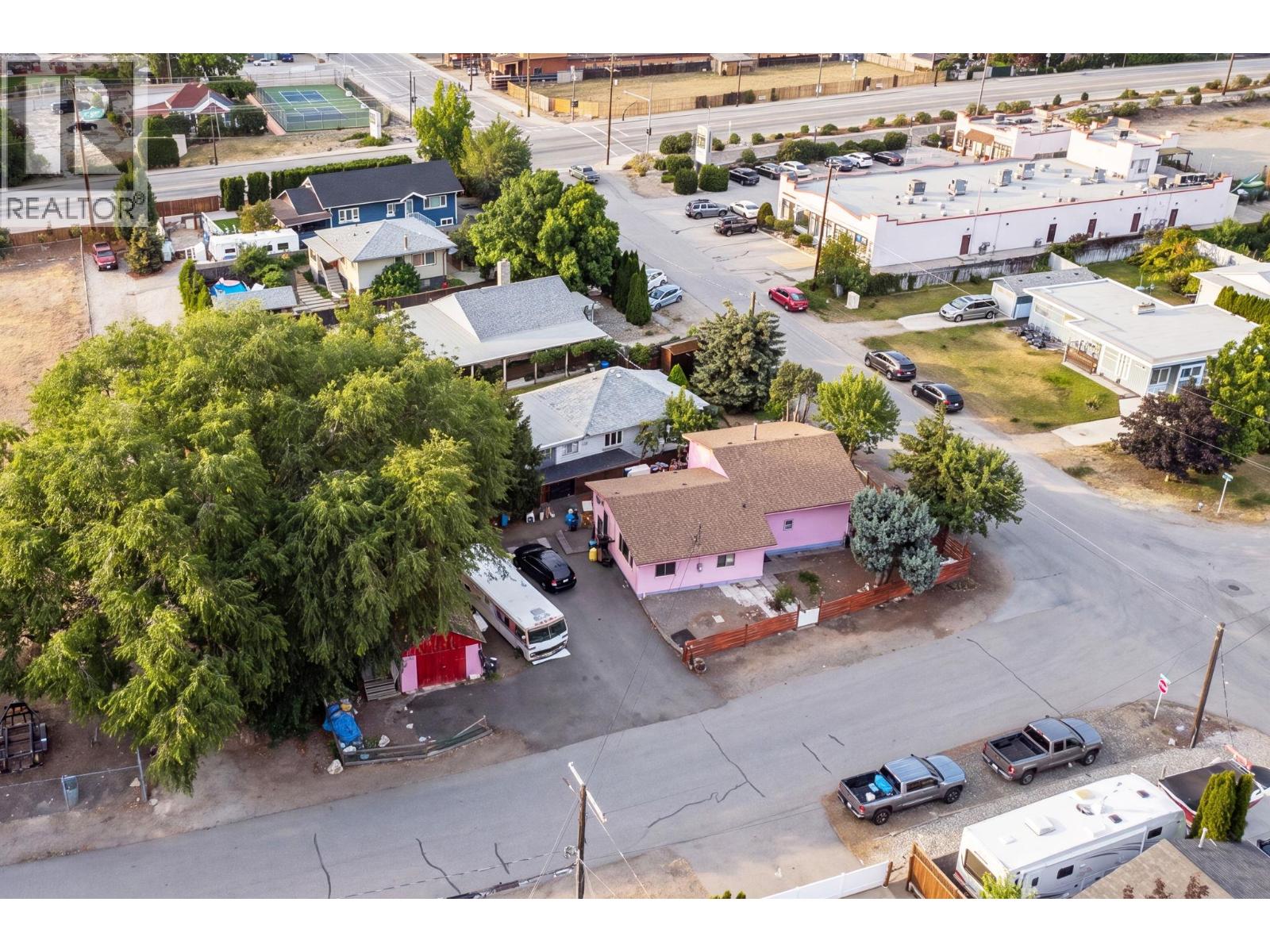 6002 COTTONWOOD Drive - 32