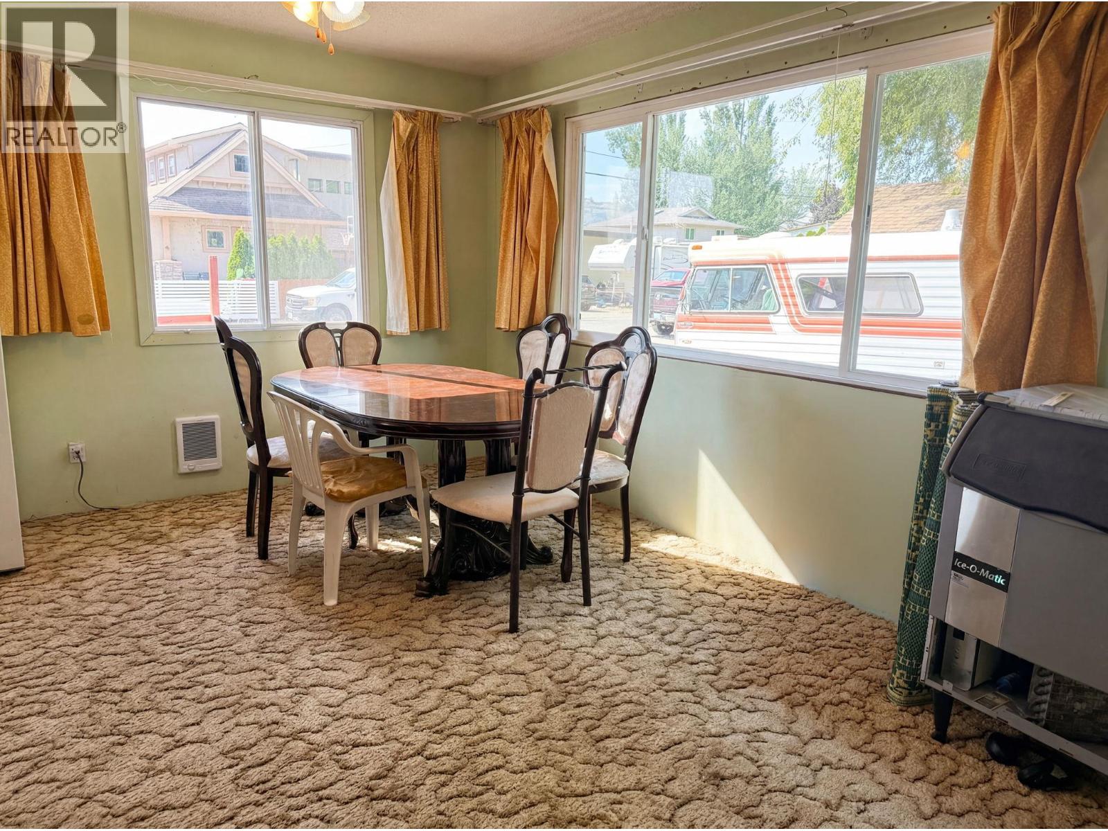6002 COTTONWOOD Drive - 8