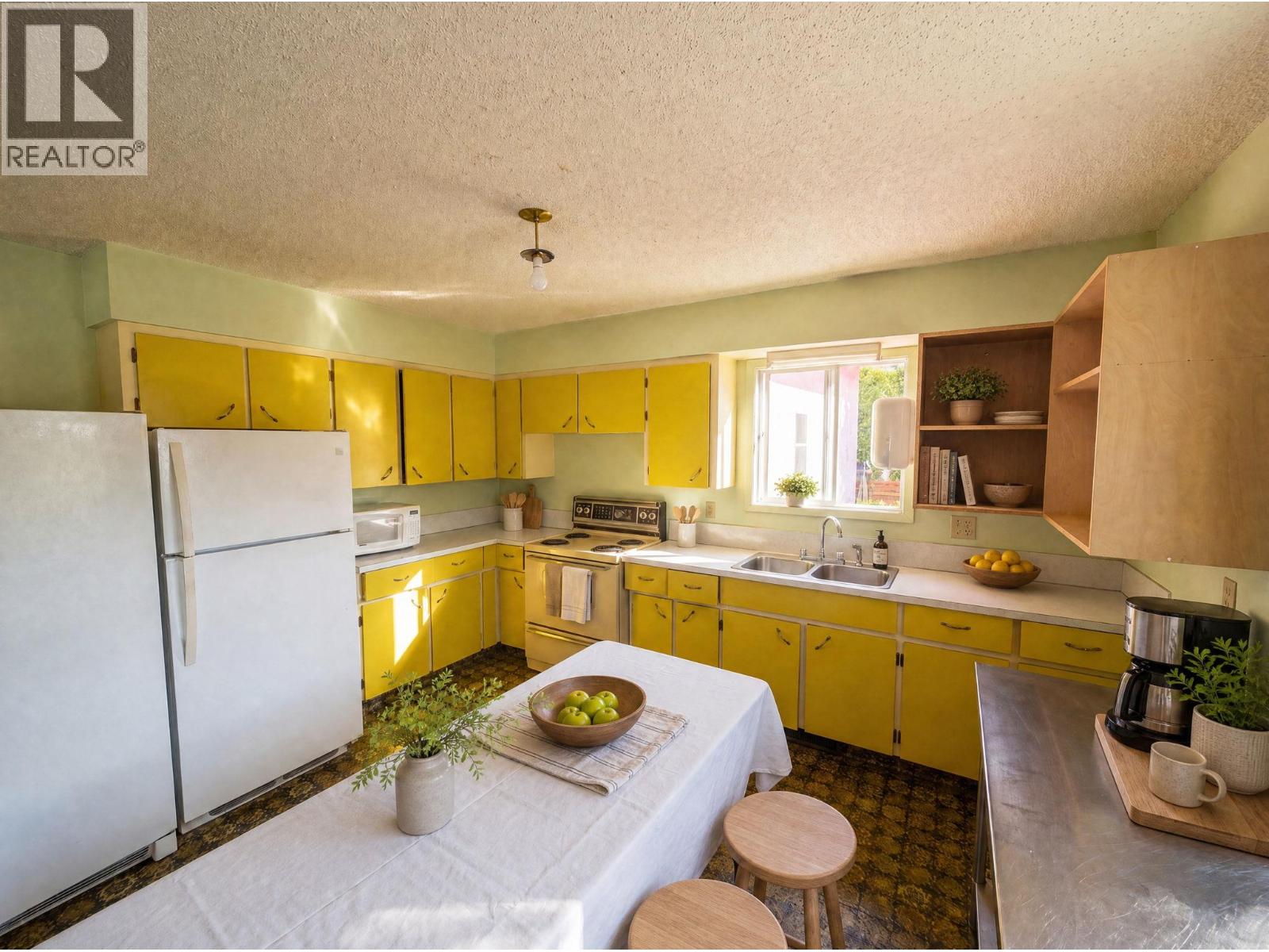 6002 COTTONWOOD Drive - 9