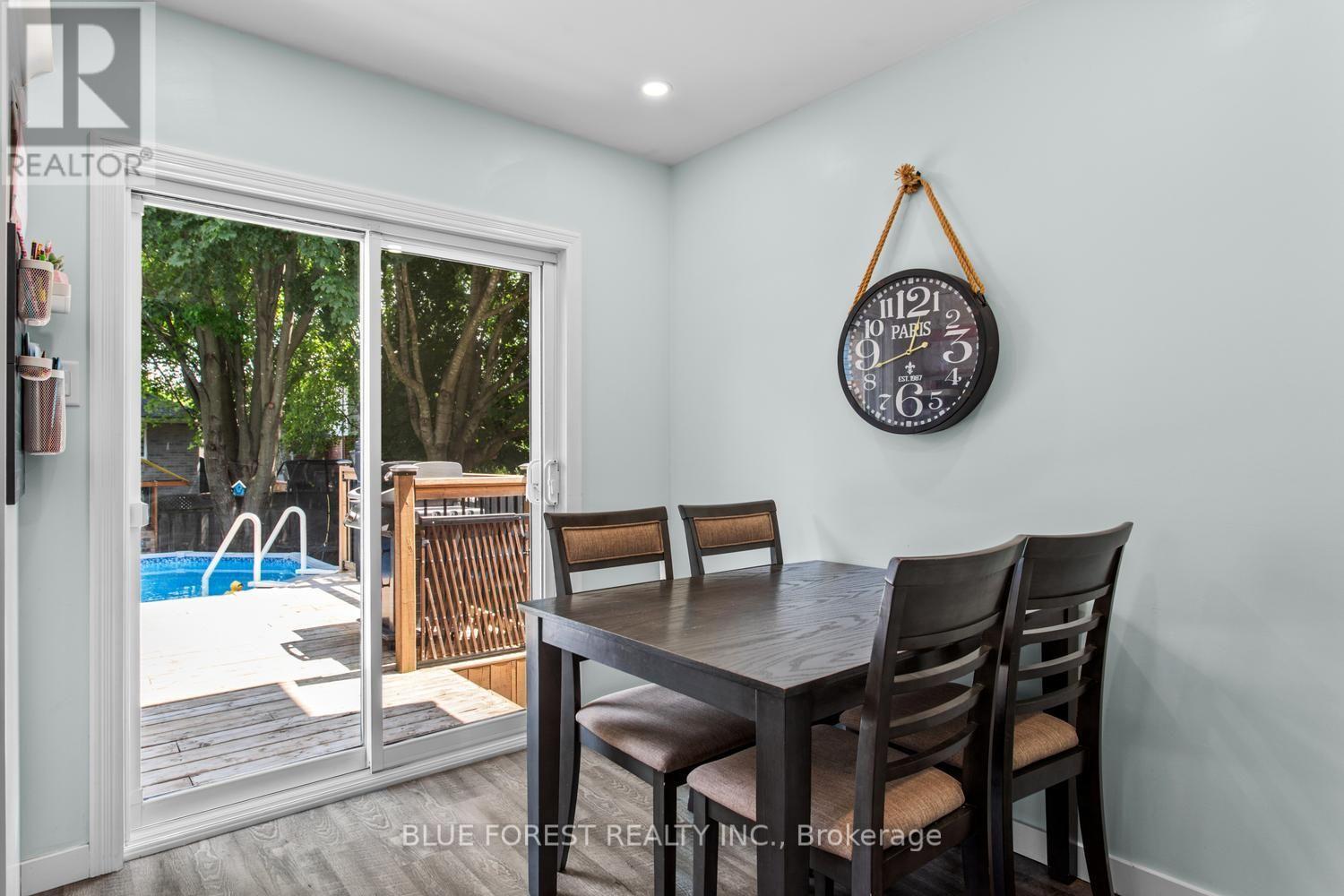 51 HICKORY BOULEVARD W - 11