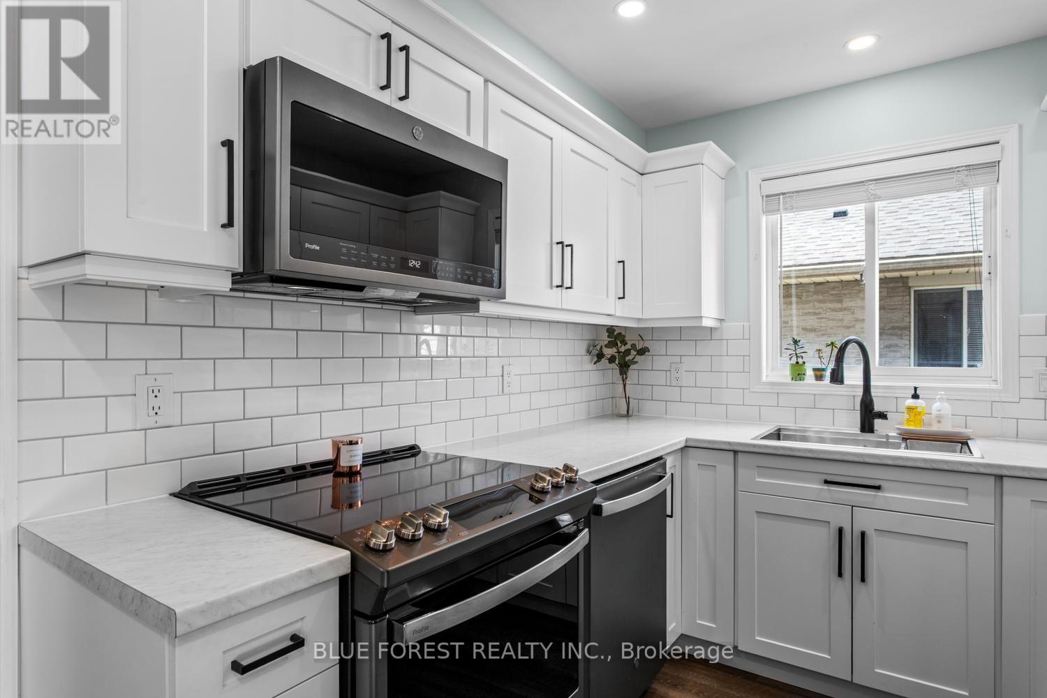 51 HICKORY BOULEVARD W - 13