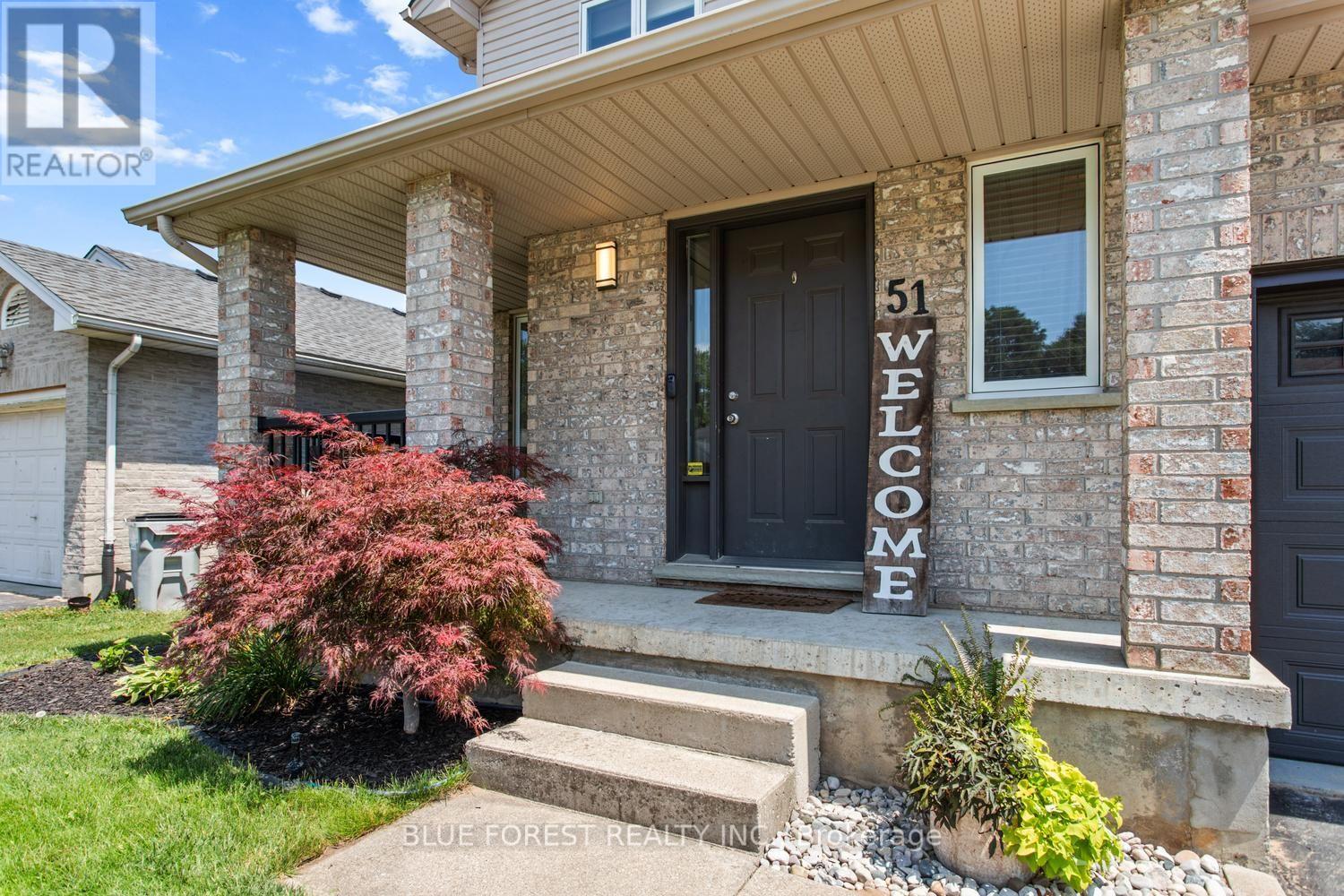 51 HICKORY BOULEVARD W - 3