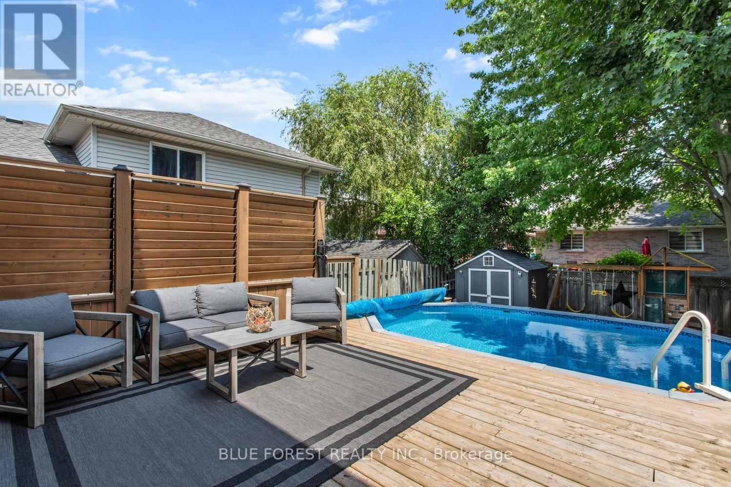 51 HICKORY BOULEVARD W - 34