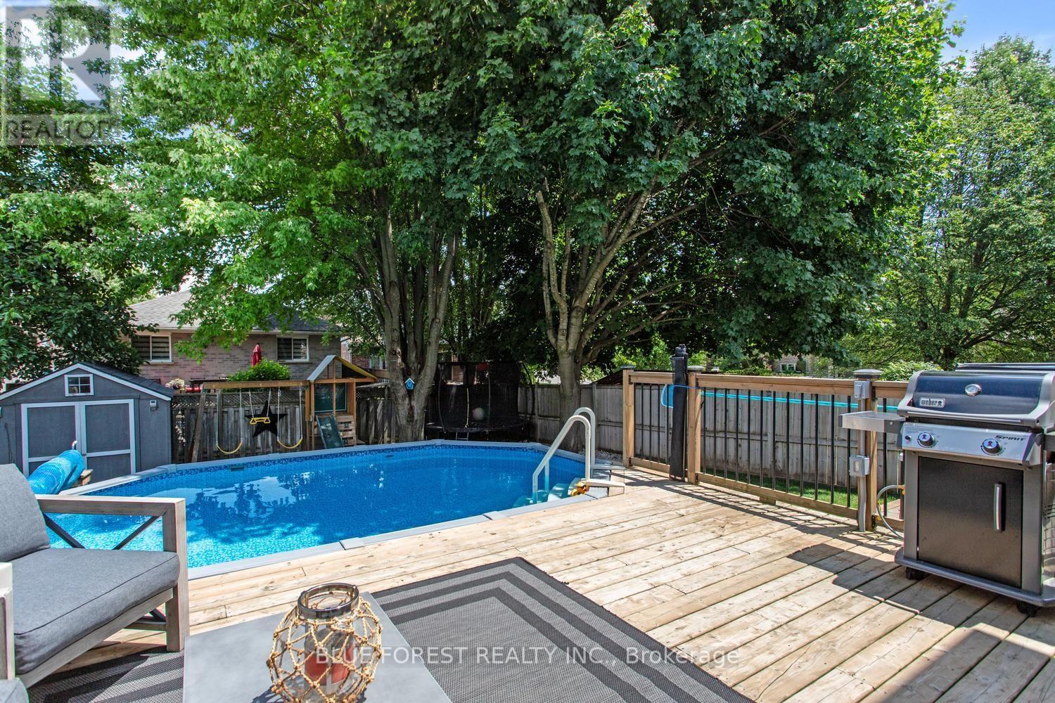 51 HICKORY BOULEVARD W - 35