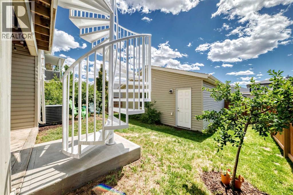 320 Rainbow Falls Green - 45