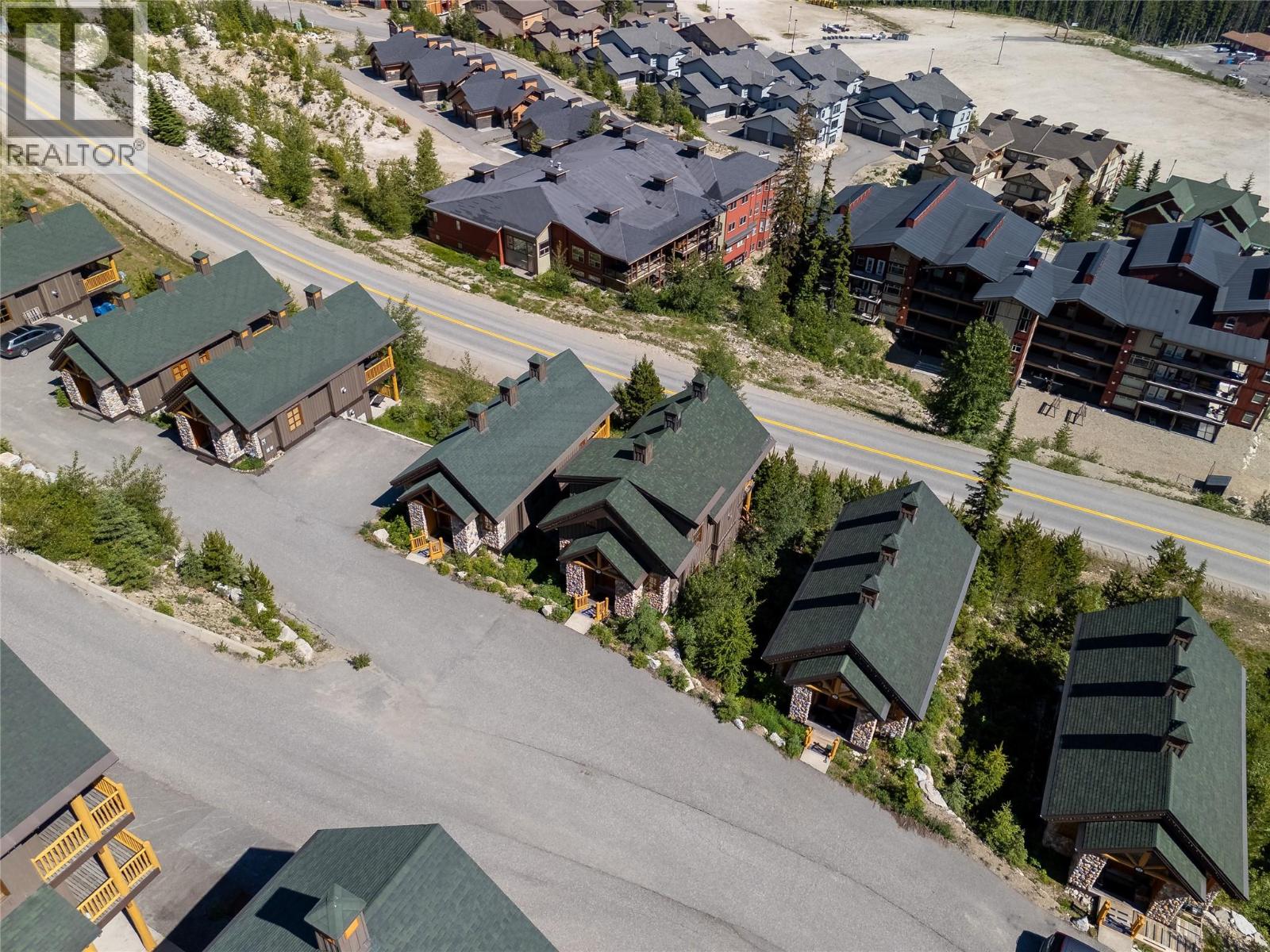 360 Whitehorse Lane Unit# 14, Big White