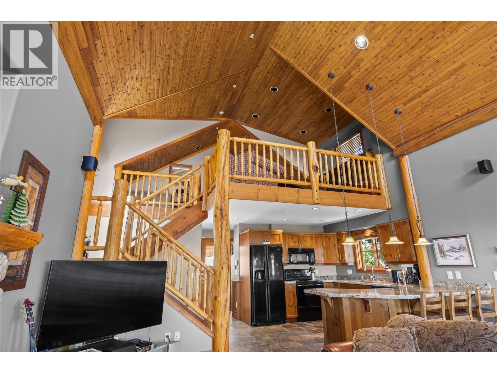 360 Whitehorse Lane Unit# 14, Big White