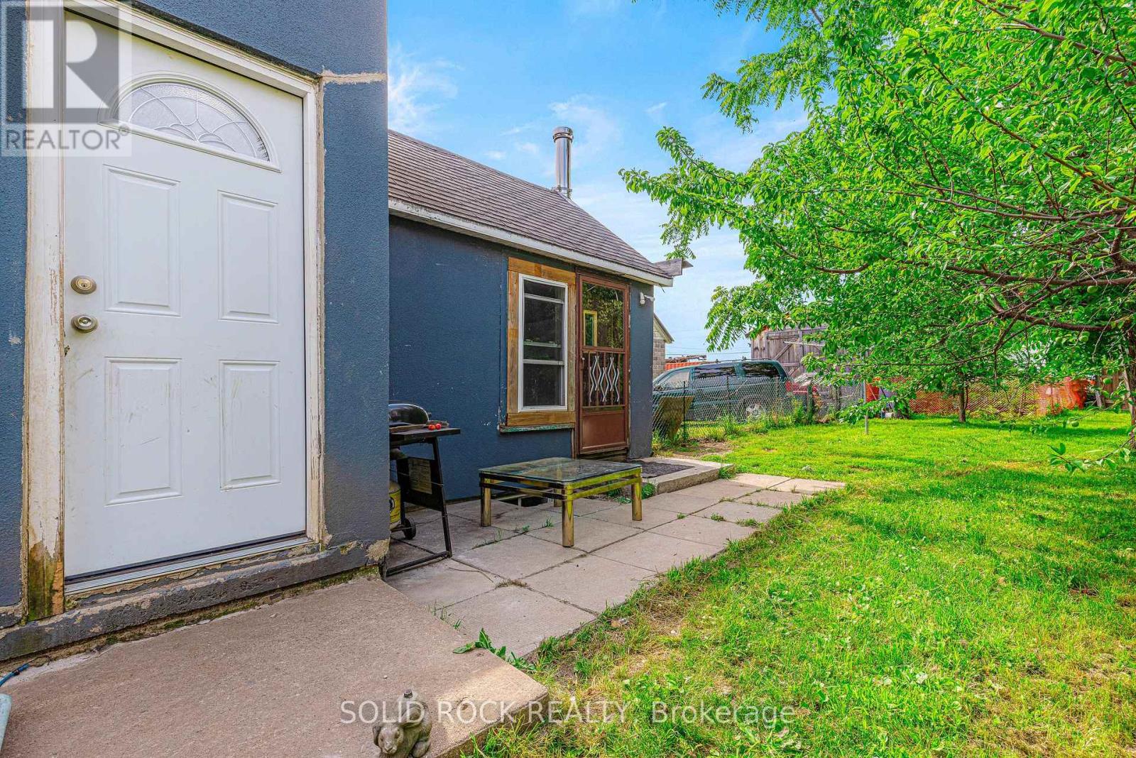 3022 JOHN STREET - 3