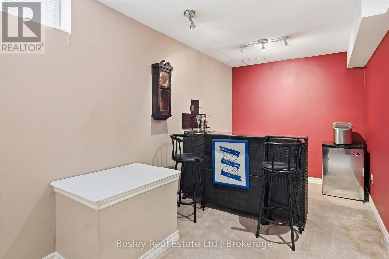 1411 MCDERMOTT WAY - 31