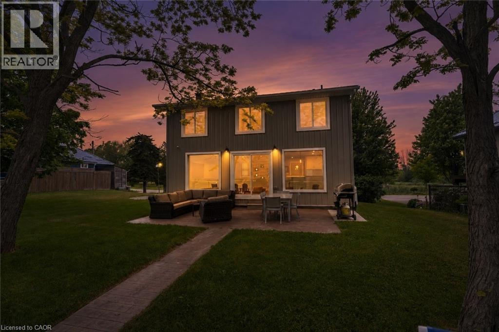 2118 LAKESHORE Road - 45