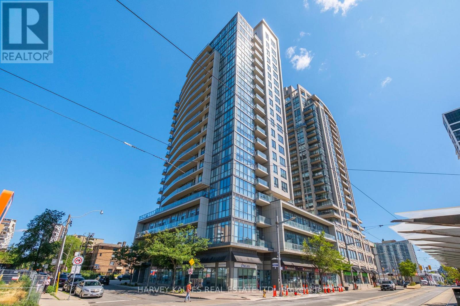 #1602 530 ST CLAIR AVENUE W - 15