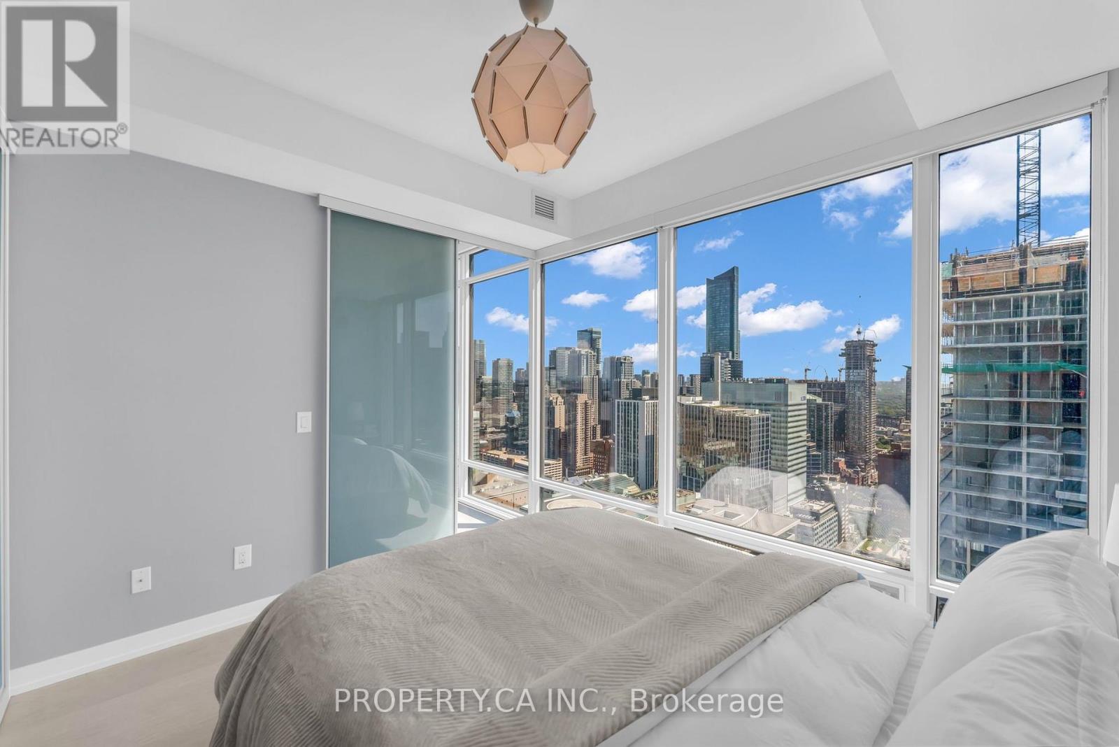 #3002 488 UNIVERSITY AVENUE - Image 10