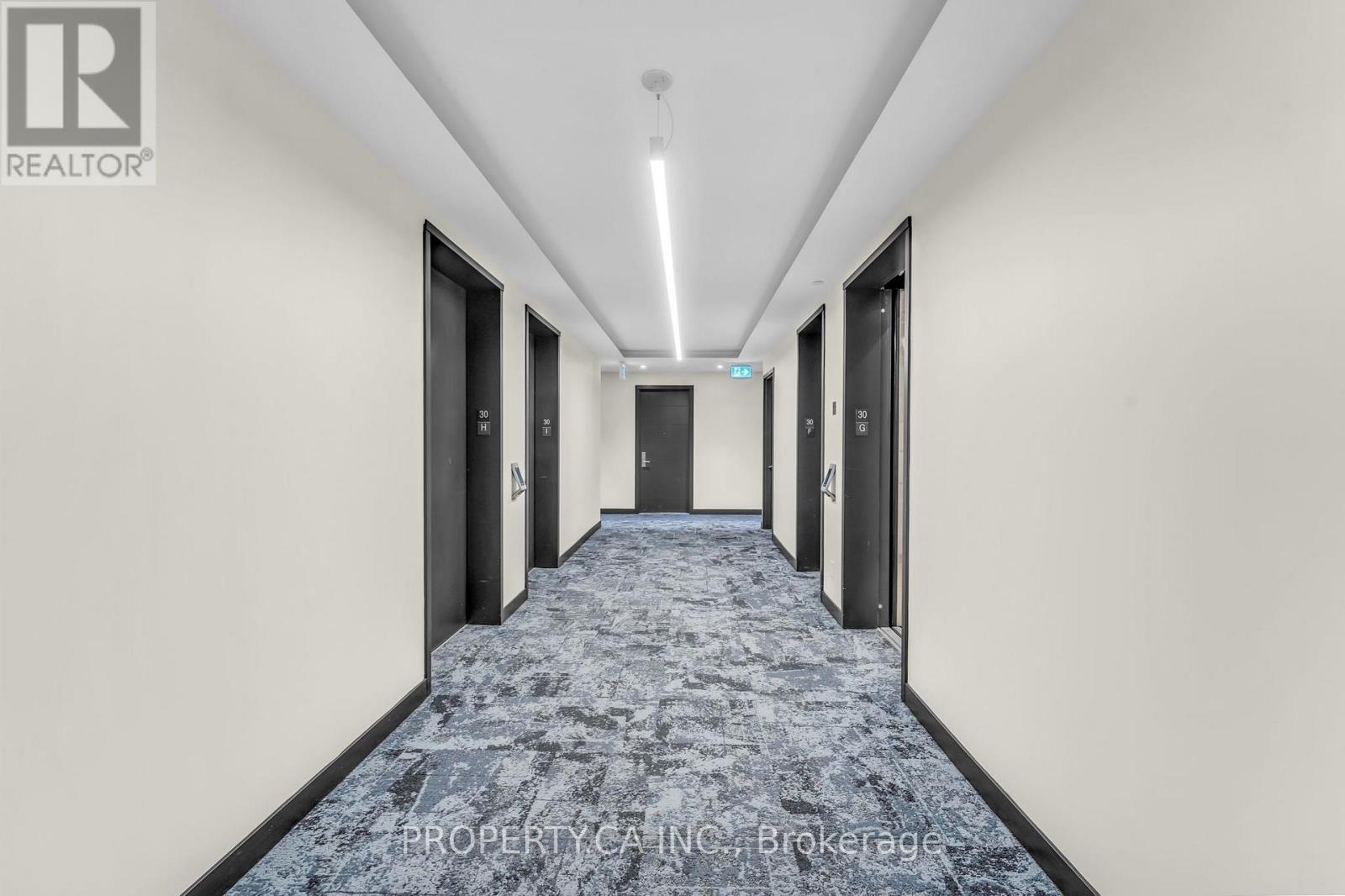 #3002 488 UNIVERSITY AVENUE - Image 28