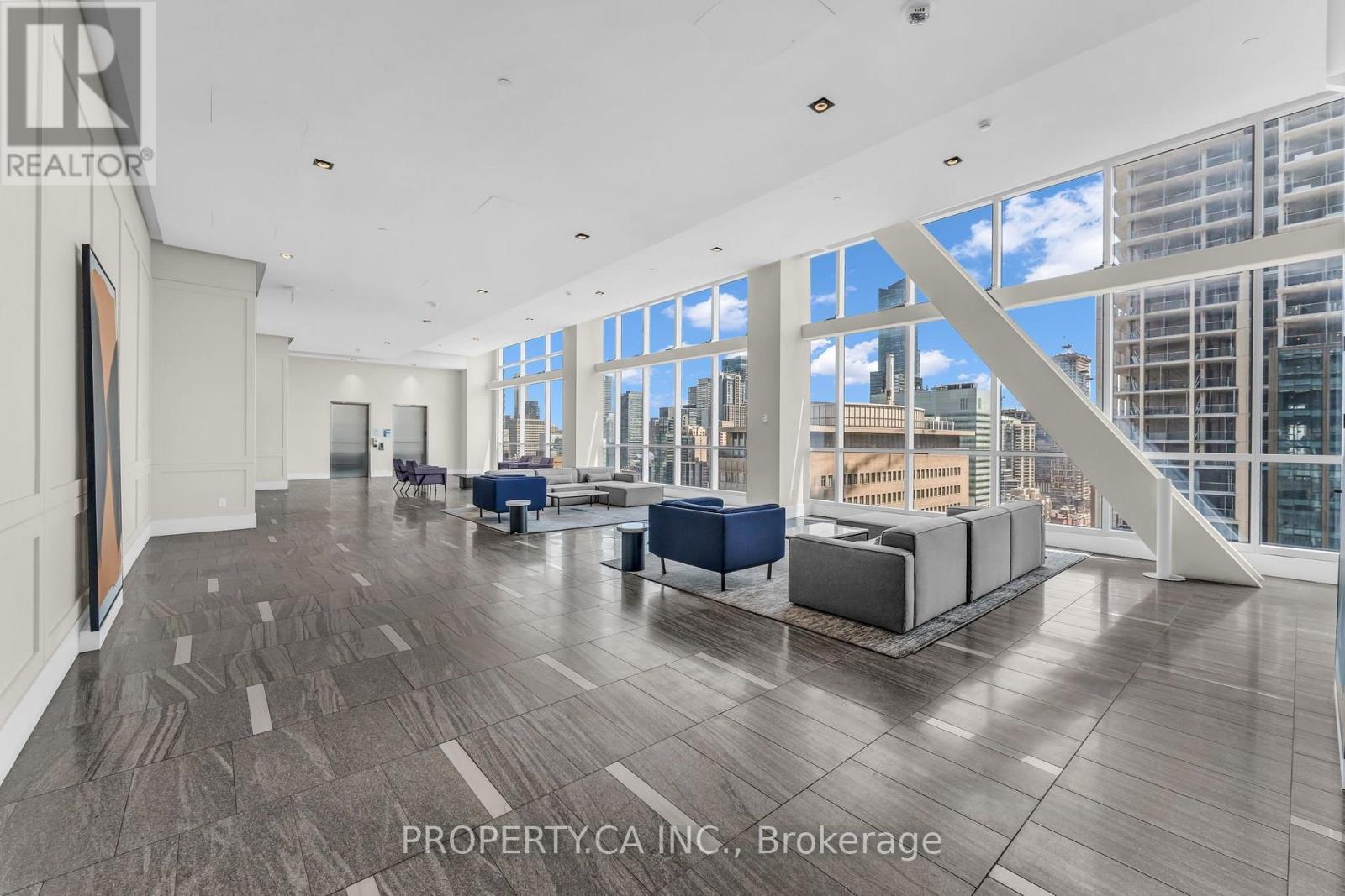 #3002 488 UNIVERSITY AVENUE - Image 30