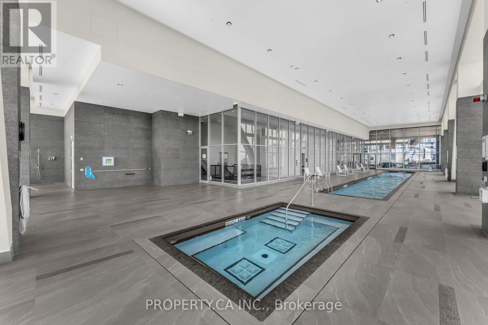 #3002 488 UNIVERSITY AVENUE - Image 32