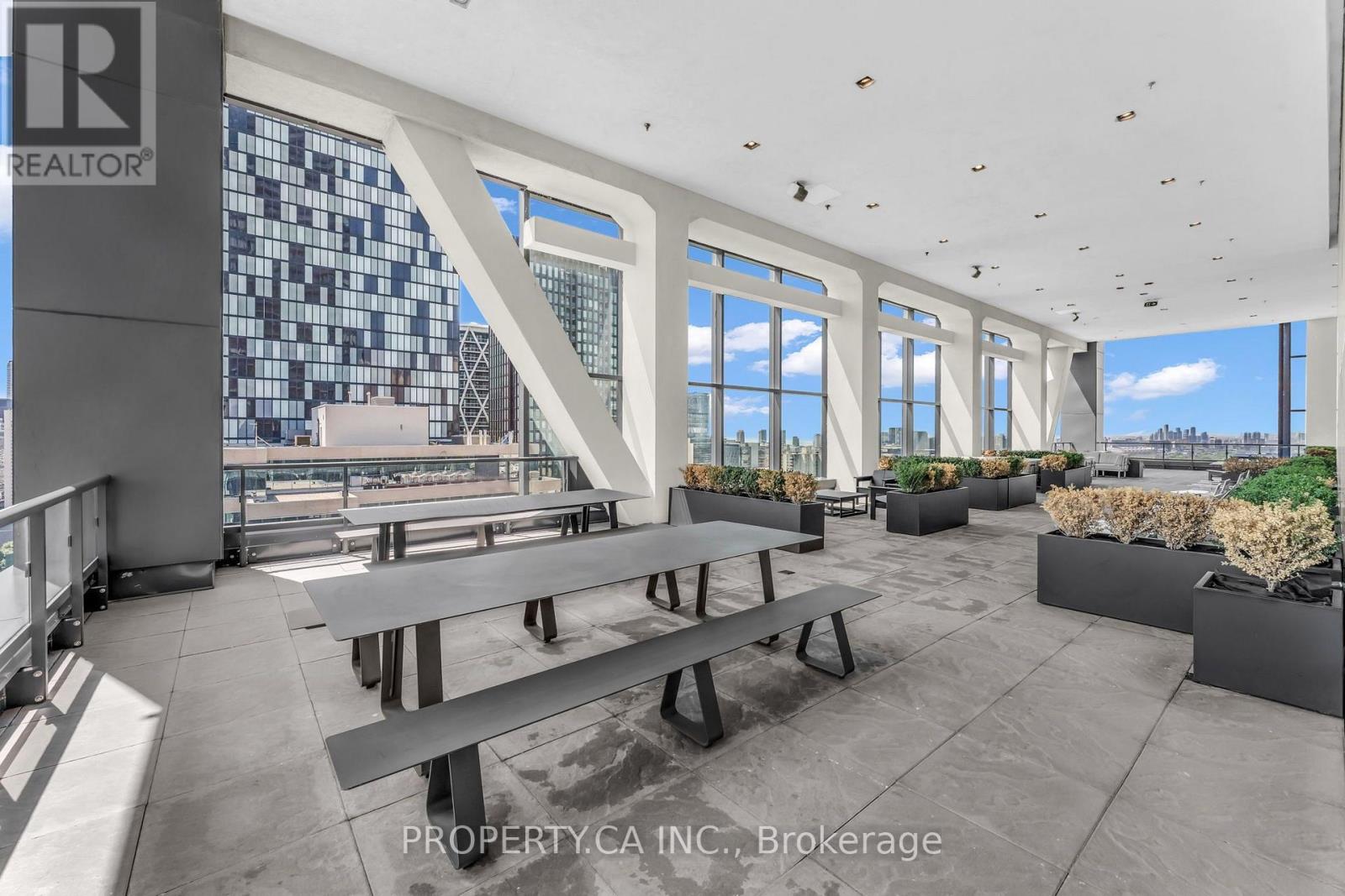 #3002 488 UNIVERSITY AVENUE - Image 36