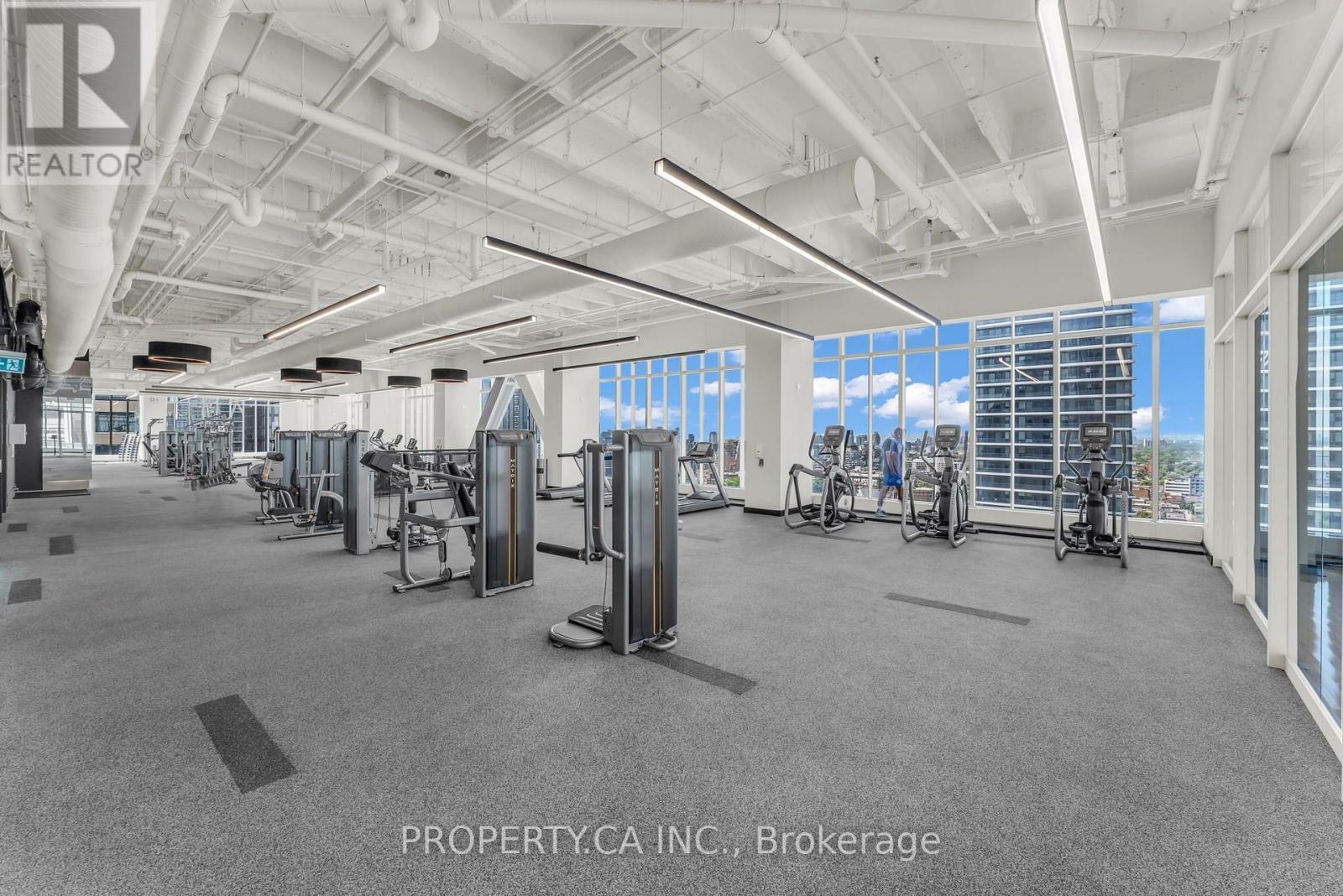 #3002 488 UNIVERSITY AVENUE - Image 37