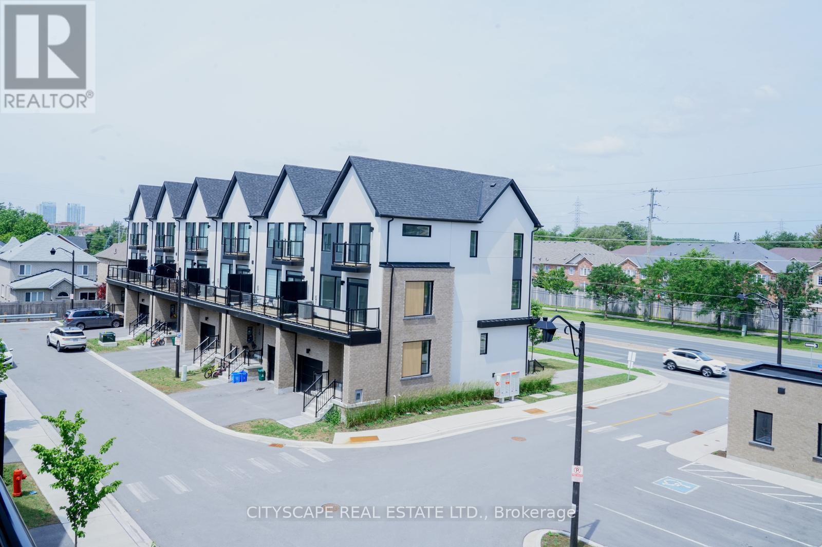 19 LIVELY WAY - 1
