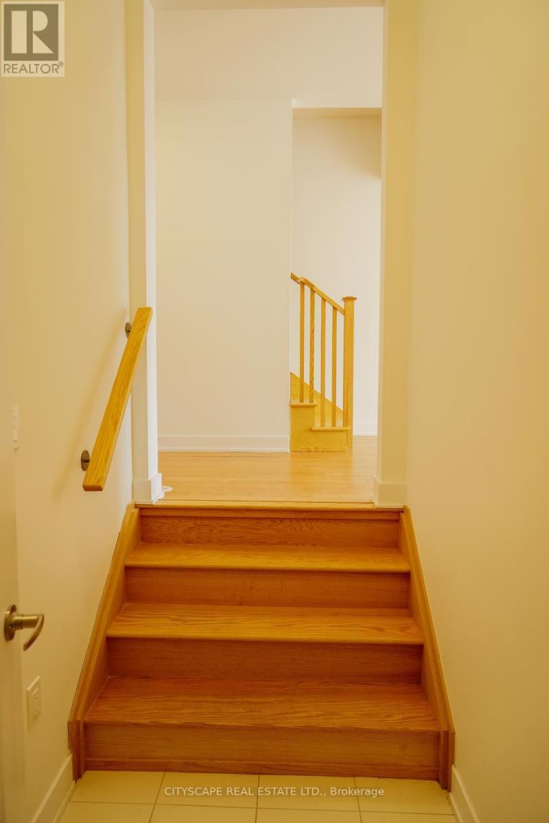 19 LIVELY WAY - 21