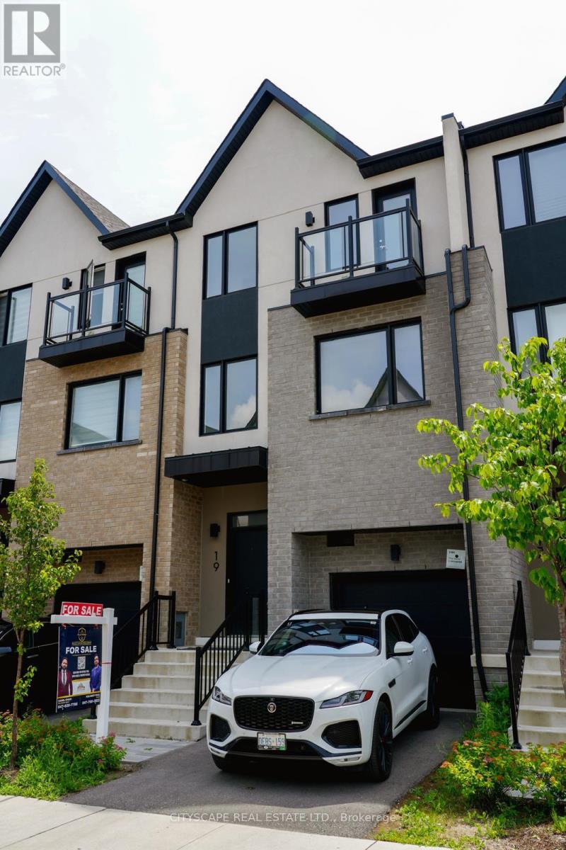19 LIVELY WAY - 29